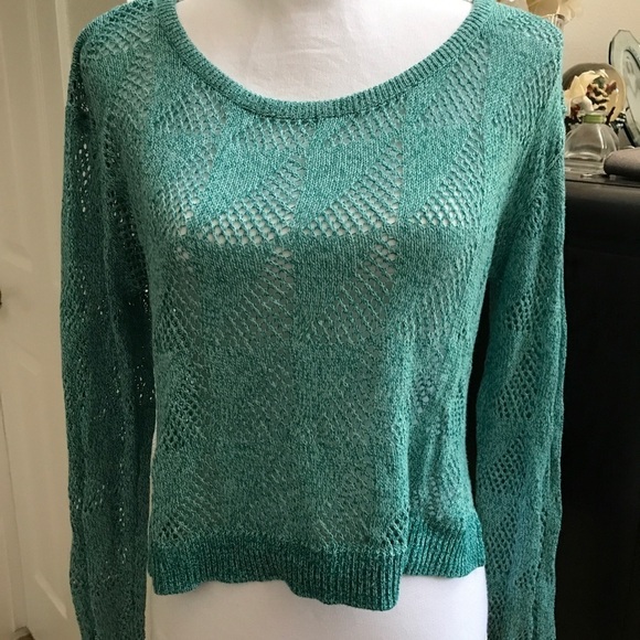 BDG Sweater - Picture 1 of 3